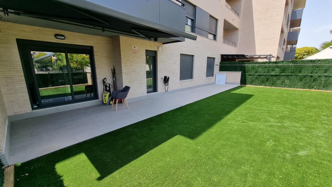 Apartamento Diseno Con Jardin Privado A 100 Metros Del Mar Torredembarra Zewnętrze zdjęcie