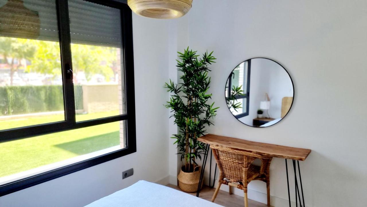 Apartamento Diseno Con Jardin Privado A 100 Metros Del Mar Torredembarra Zewnętrze zdjęcie